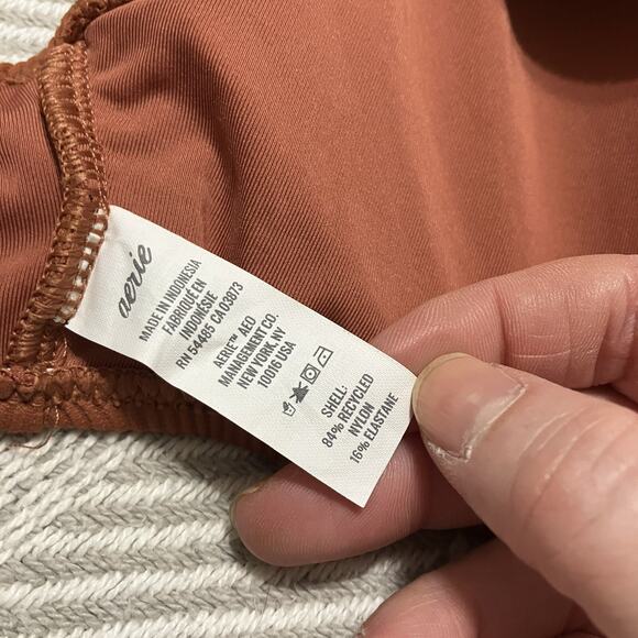 Aerie Swimsuit Top Clay Rust Ribbed Round Scoop Neck Bikini Lightly Padded Sz M - Picture 8 of 10
